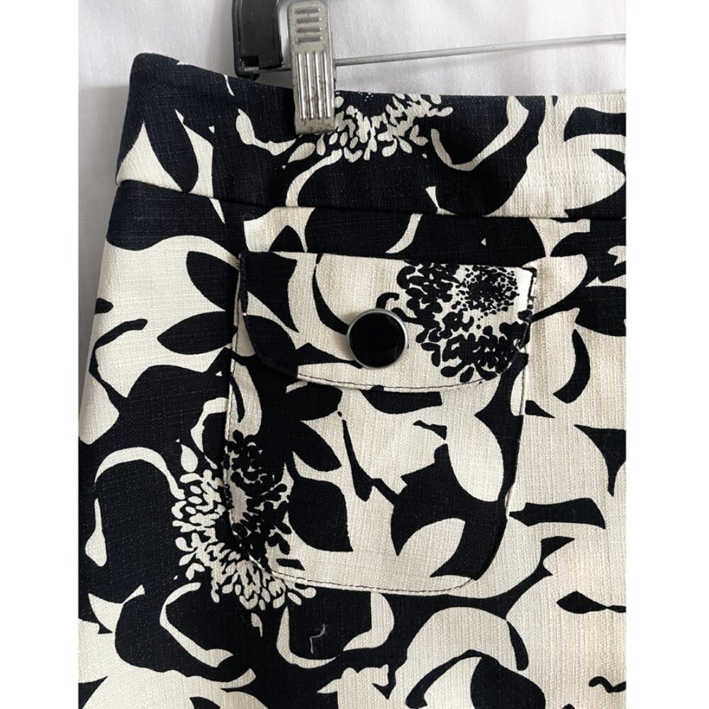 Merona skirt, knee length, off-white with black floral print, polyester, size 14 - Picture 3 of 6